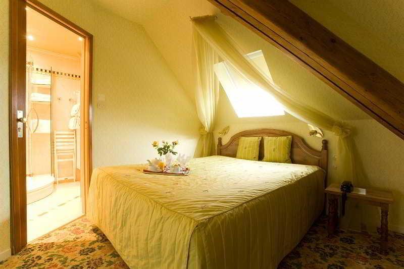 Logis - Belle Hotel, Lille-Ouest Bailleul  Kültér fotó